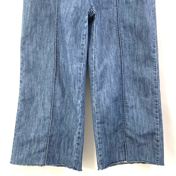 ♻️DONATED♻️DAISY FUENTES Size 10 Wide Cropped Leg Jeans A12 - Picture 3 of 7